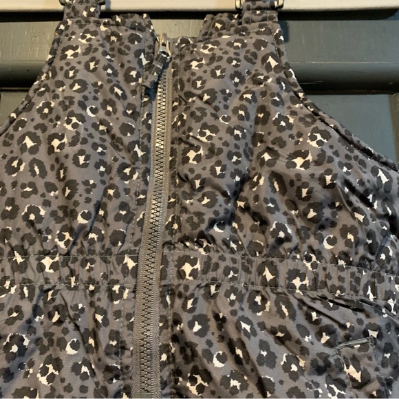 Pink Platinum Cheetah Print Gray/Black/White Snow Bibs - Picture 3 of 10